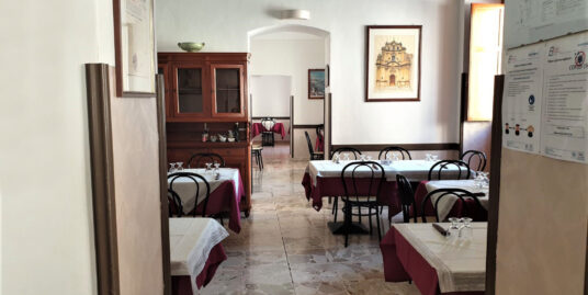 Storica Trattoria in vendita a Noto